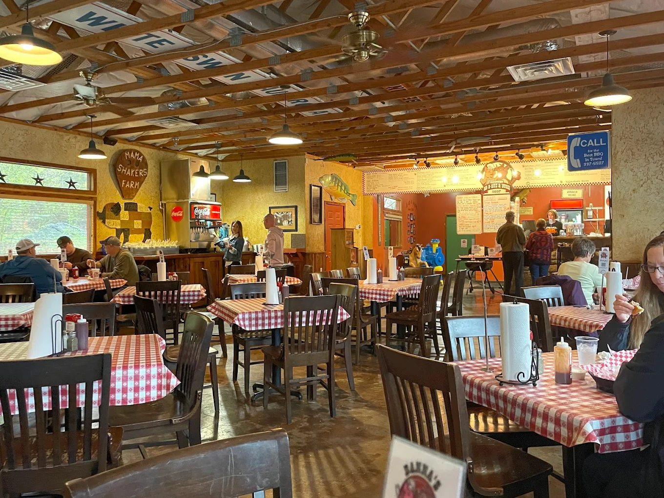 Featured image for “Danna’s BBQ and Burger Shop”