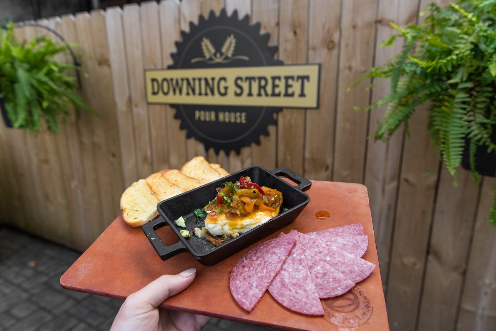 Featured image for “Downing Street Pour House | Hollister, Missouri”