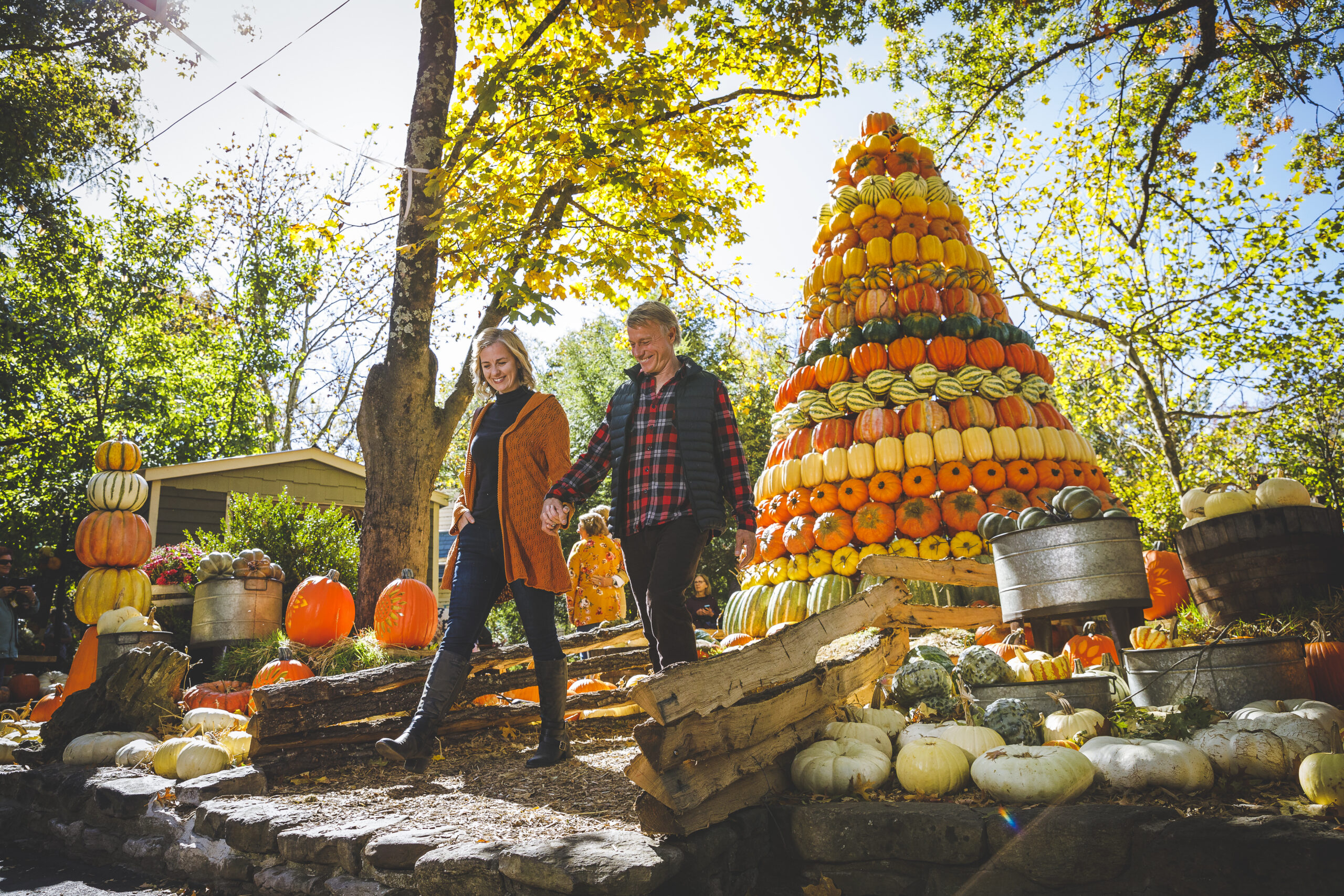 Featured image for “Silver Dollar City’s Harvest Festival: Local Guide + Tips (2026)”